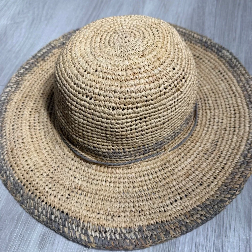 Wallaroo Hat Company Camille Natural Raffia Straw Sun Hat Wide Brim Tan Grey